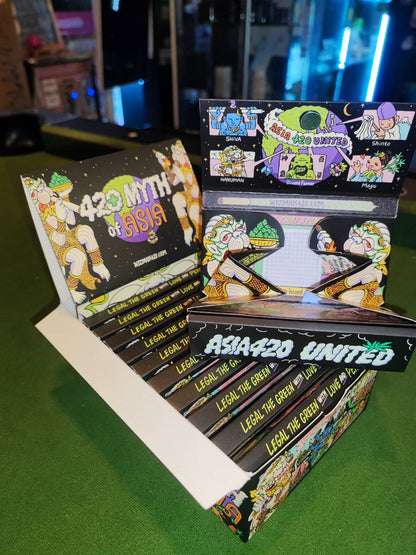 ALL-IN-ONE (Includes 32 unbleached rolling papers, 32 tips, a shredder & tray)